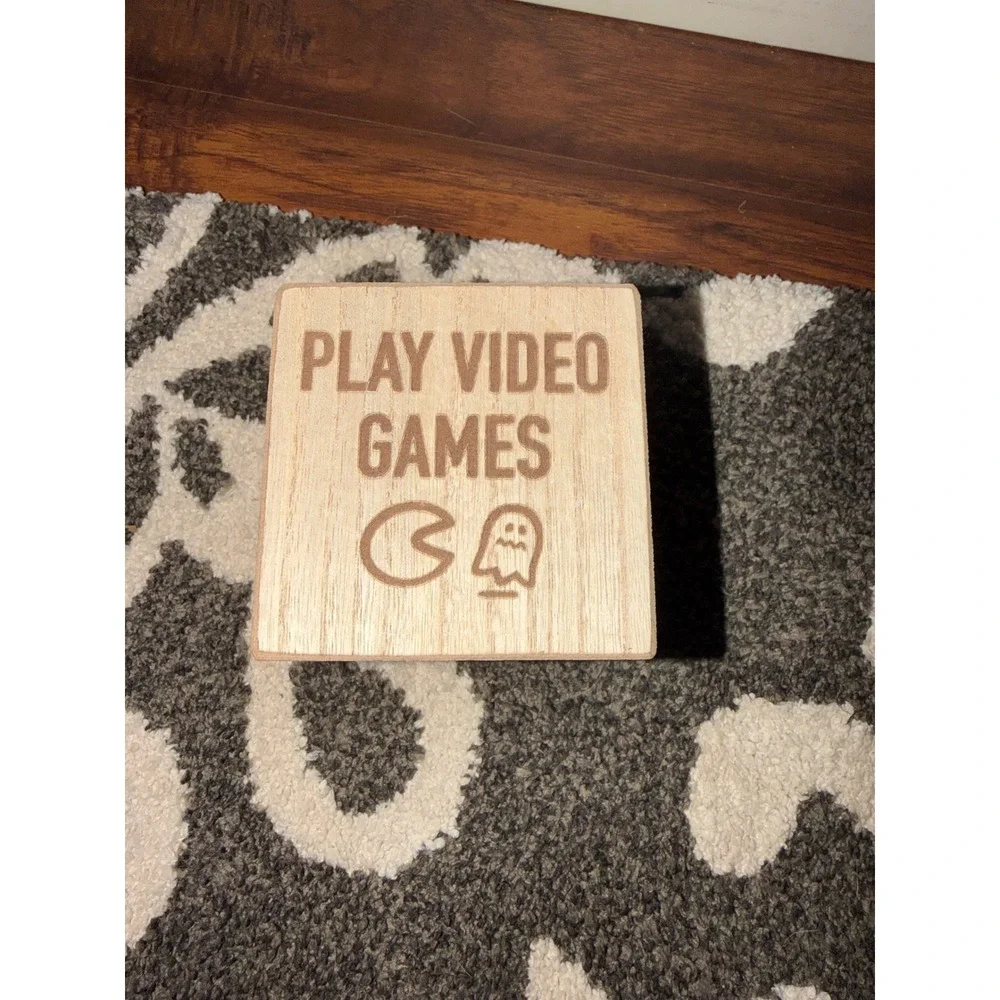 Family Activity Decision‎ Dice Wooden Blocks Game Night Movie Night Camp Out
